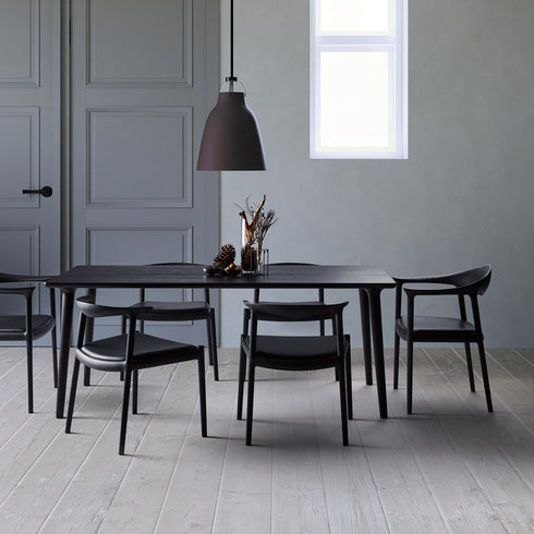 ARM CHAIR BK Leather